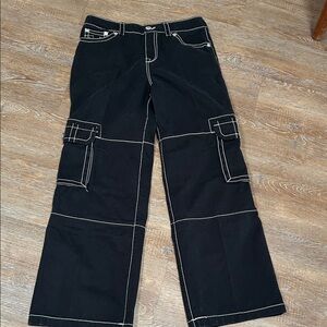 True Religion Low Slung Baggy Cargo Big T size 28